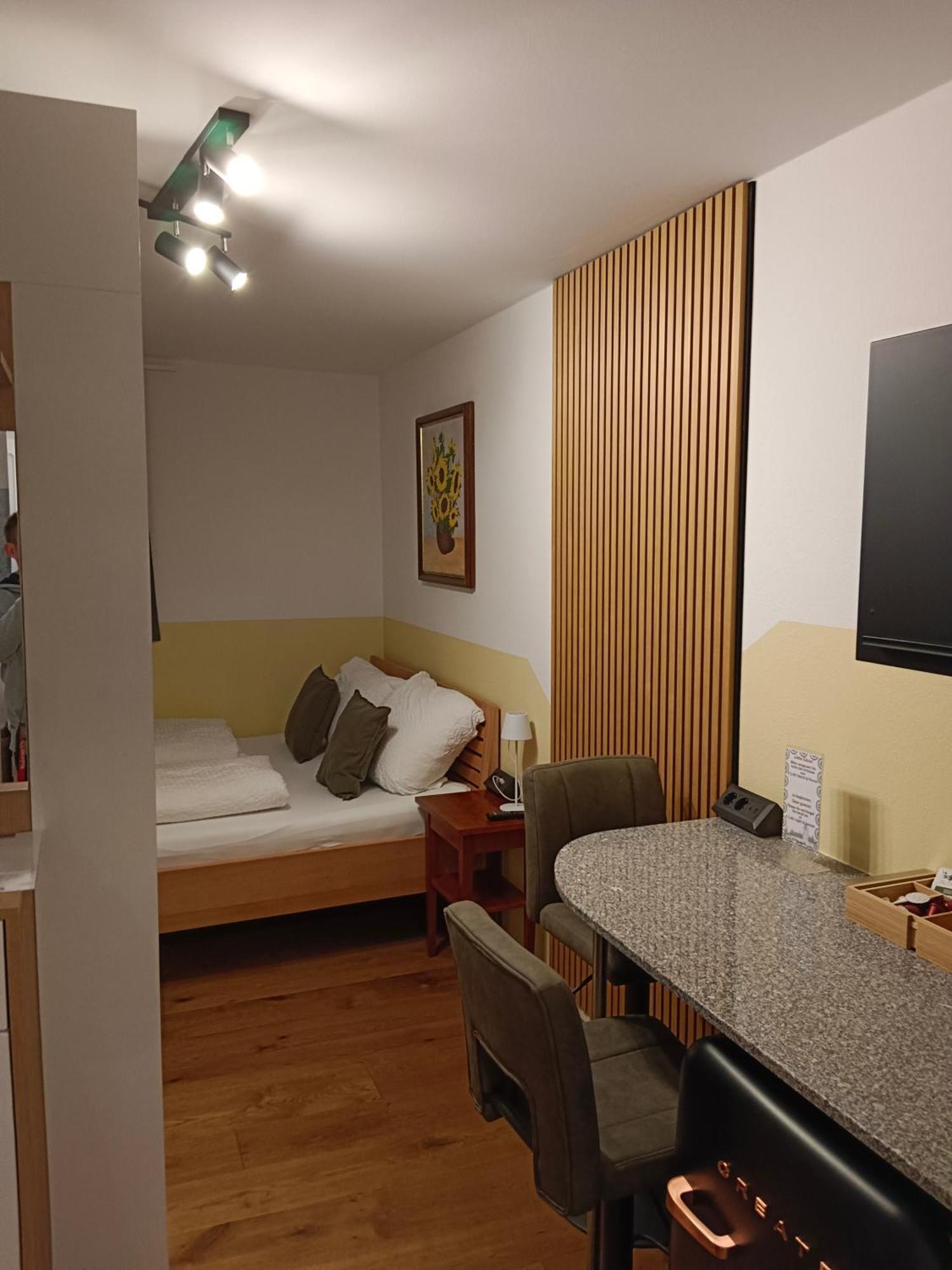 1 Zimmer Appartement Nahe Gmunden Top2 Pinsdorf ภายนอก รูปภาพ